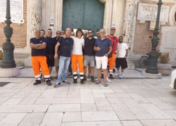 San Severo, i lavoratori scendono in presidio: sindacati contro Gema e pressing sul Commissario